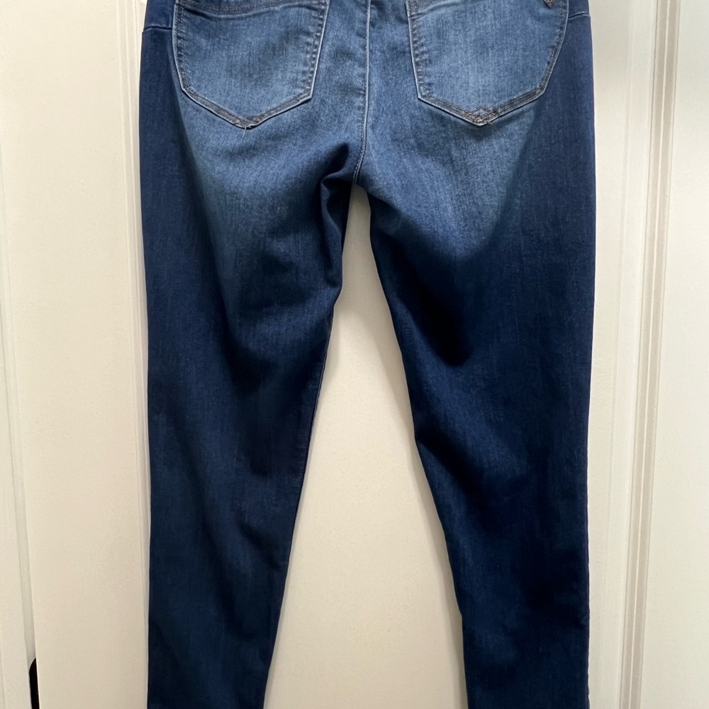 Democracy AbSolution jeans size 8 - Picture 2 of 5